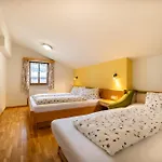 Ausserraingut Апартаменти *